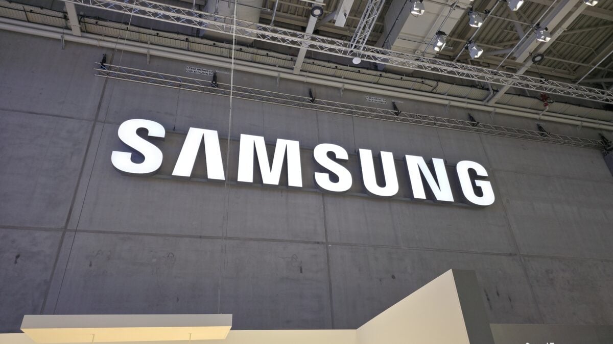 Samsung considers robotics as a key area of future growth, and to that end, the company may be considering the acquisition of a stake in US robotics firm Boston Dynamics. Reports out of South Korea suggest that Samsung has evaluated the feasibility of making …