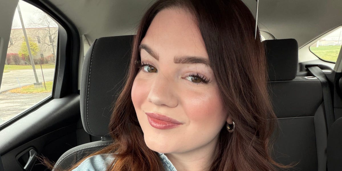 A content creator posted a TikTok series about making $100 a day for 100 days using side hustles. Three years later,  she still uses three of them.